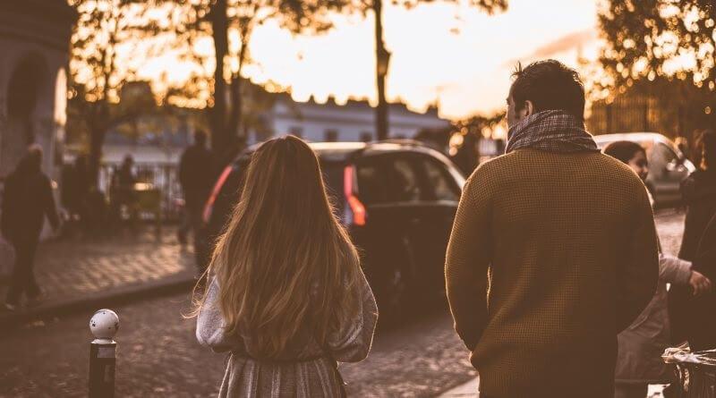 Nằm mơ thấy scrush lạnh nhạt với mình