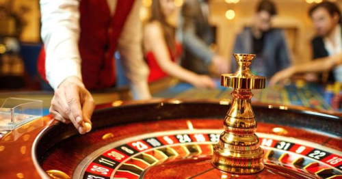 Lựa Chọn Nào Tốt Hơn Giữa Live Casino Với Casino Truyền Thống?